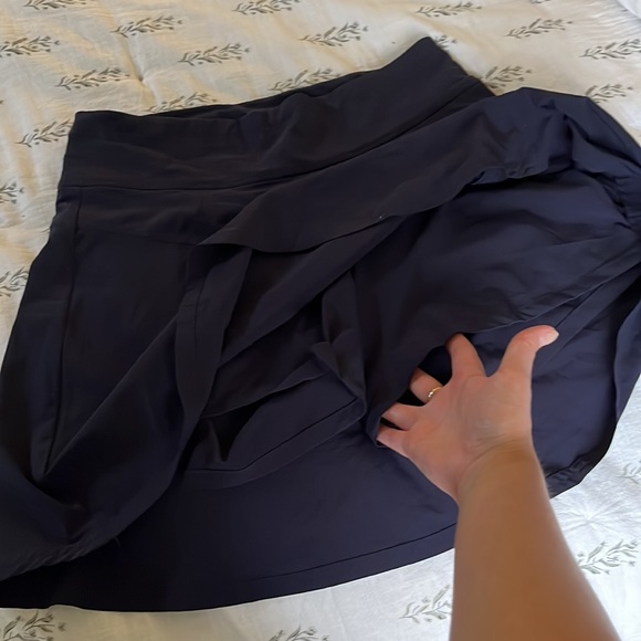 Athleta Navy Skort - Picture 2 of 3